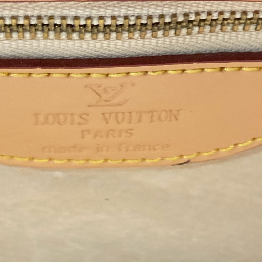 Louis Vuitton Monogram Canvas Tote with Tan Trim and Gold Hardware - Picture 11 of 14